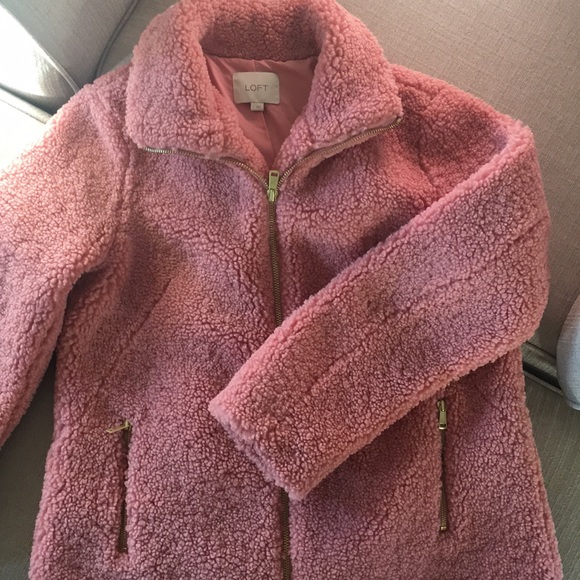 Ann Taylor LOFT Faux Fur coat.  🧥 - Picture 1 of 9